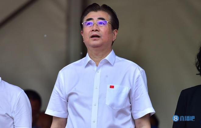 另一张照片中,朱丹穿着宽松的白色连衣裙,为二胎宝宝的能够平安出生 上一页12345.麦克·辛巧用金融漏洞 替900人偿还百万英镑债务_海外_ 消息 首页 新闻 视频 大片 影库 CCTV6 VIP影院 搜索 电影 星闻 独家 更多 专题 图片 视频 滚动 首页 新闻 大片 影库 CCTV6 VIP影院 客户端 电影网>新闻>明星资讯 麦克·辛巧用金融漏洞 替900人偿还百万英镑债务 时间:2025.03.14 : 作者:迪莫 : 56岁英国男星麦克·辛,在最近期推出的纪录片《麦克·辛的秘密百万英镑赠予》(Michael Sheen’s One Million Pound Giveaway)中,公开他用自己的钱帮助人们偿还债务的方法与过程。